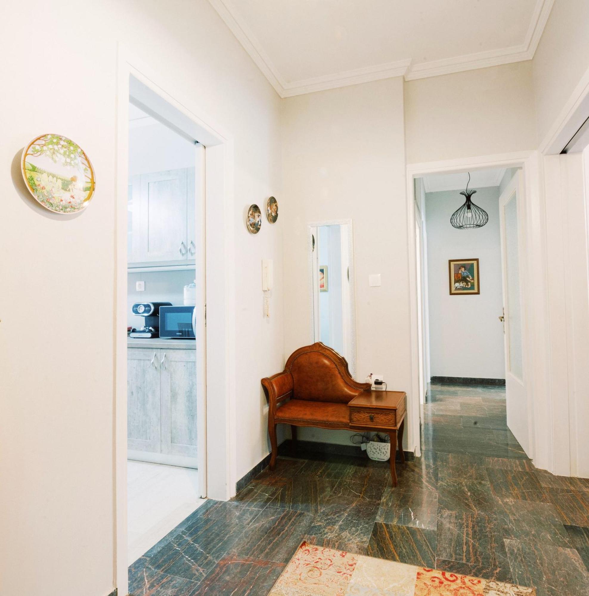 Charming & Authentic Gem - Walk To Port & Shops! Διαμέρισμα Πάτρα Εξωτερικό φωτογραφία